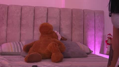 sara_lopee1 online show from December 2025 11:59:01 AM