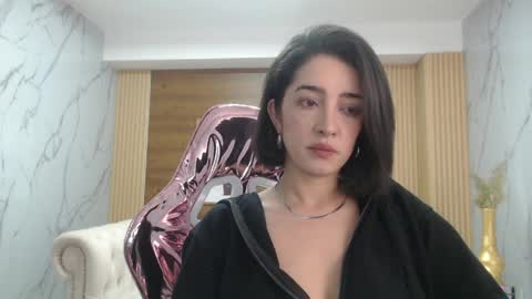 Sara  online show from March 2026 01:33:01 PM