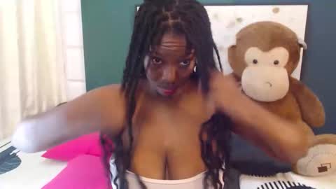 S A R A online show from October 2025 11:30:02 AM