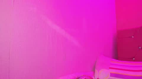 sara online show from November 2025 11:01:02 AM