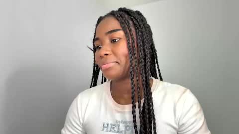 Sara online show from March 2026 01:22:01 AM