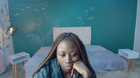 S A R A online show from March 2025 11:51:01 AM