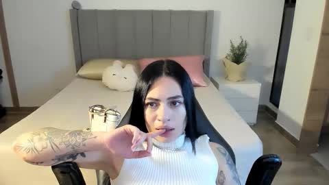 Sara online show from December 2025 03:24:01 AM