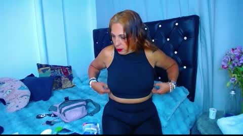 Sara Parker online show from October 2025 01:02:02 AM