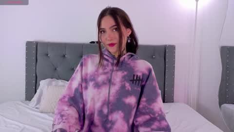 Sara online show from September 2025 02:06:02 PM