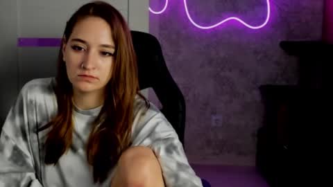 Sara online show from March 2026 09:51:01 PM