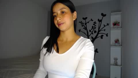 Sara online show from February 2025 01:09:01 AM