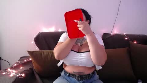 Snapshot of sara_winehouse1 chatting on January 2025 03:45:01 PM 1 online show from January 2025 03:45:01 PM