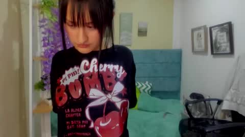 Sarah Ramirez online show from February 2025 03:19:01 AM