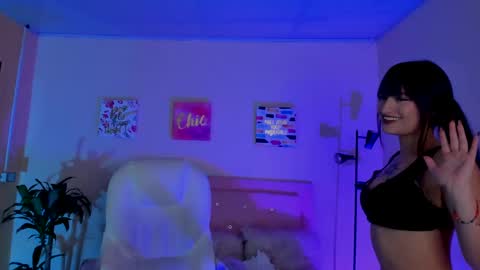 Sarah Ramirez online show from March 2025 02:40:01 PM