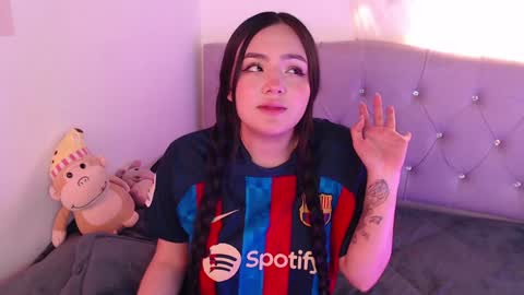 Snapshot of saraa_swett chatting on December 2024 02:39:02 PM online show from December 2024 02:39:02 PM