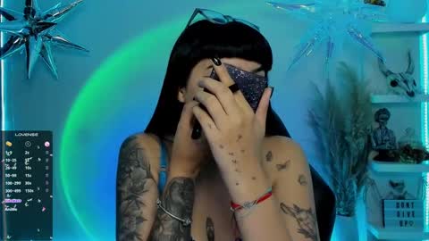 Sara online show from March 2025 07:11:02 PM