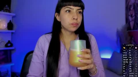 Sara online show from September 2025 10:14:01 PM