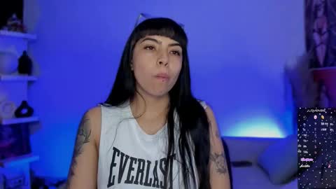 Sara online show from September 2025 10:37:02 PM