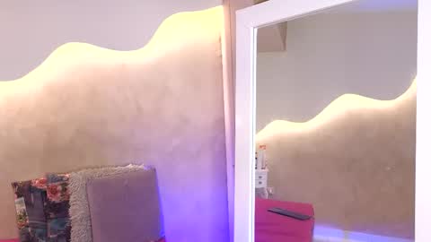 saraaguzman online show from February 2026 01:49:02 PM