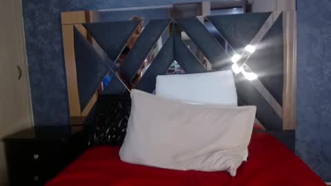 Snapshot of saraah_queen chatting on February 2025 07:51:02 AM Sarah online show from February 2025 07:51:02 AM