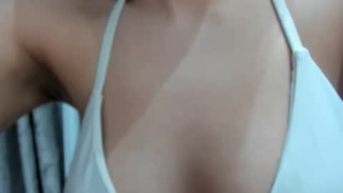 Queen Ssaraah online show from February 2025 07:30:02 PM