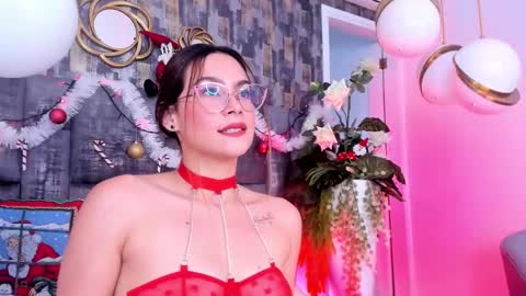 Sara Alvarezx online show from December 2025 02:47:01 PM