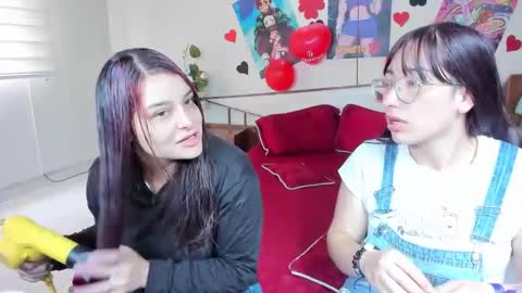 Alahia and Marilyn online show from February 2025 01:35:02 PM