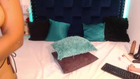 SARAHGIL online show from March 2025 01:58:02 AM