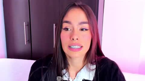 Sara online show from February 2025 04:48:02 PM