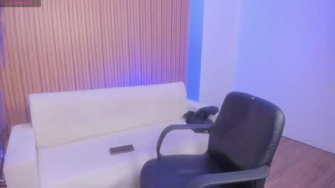 Sara  Everyday From 1430 to 2130 Col Time online show from December 2024 10:01:01 PM