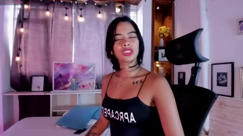 Sara  Everyday From 1430 to 2130 Col Time online show from February 2025 08:22:02 PM