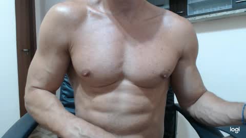 saradorj92 online show from January 2025 05:15:02 AM