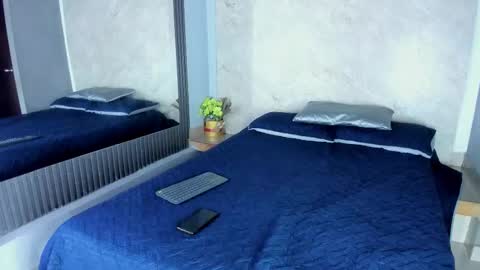 Snapshot of sarah__19 chatting on November 2025 11:53:01 AM Sarah online show from November 2025 11:53:01 AM