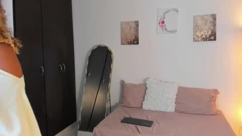 sarah  cinnamon online show from March 2026 07:53:01 PM