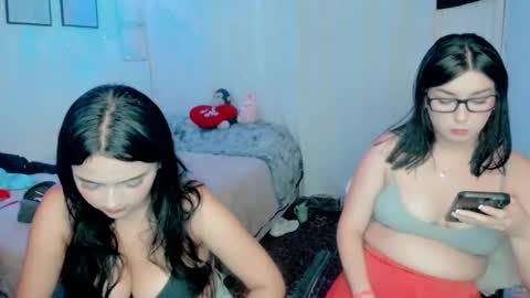 sarah online show from March 2025 12:15:01 AM