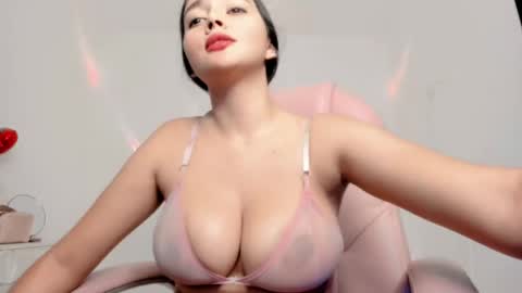 Snapshot of sarah_angelll chatting on May 2026 01:23:02 AM sarah online show from May 2026 01:23:02 AM