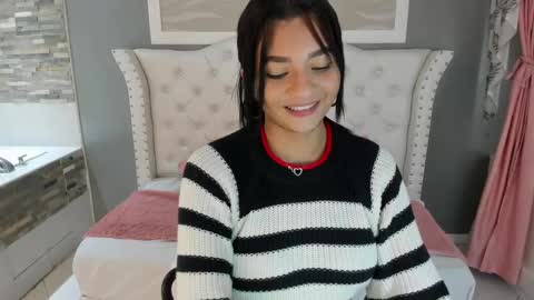 Sarah online show from March 2025 09:53:01 PM