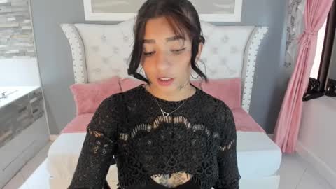 Sarah online show from March 2025 09:06:02 PM