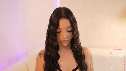       online show from February 2025 06:44:02 PM