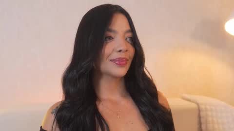       online show from November 2025 08:51:01 PM