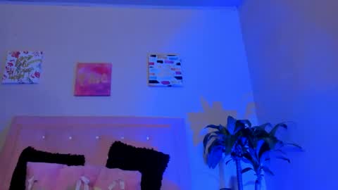 Sarah Ramirez online show from February 2025 11:35:02 AM