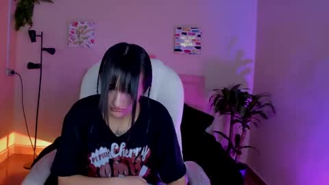 Sarah Ramirez online show from March 2025 06:26:02 PM