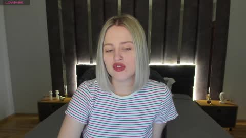 Sarah online show from December 2024 01:13:01 AM