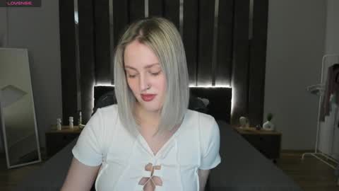 Sarah online show from February 2025 03:55:02 AM