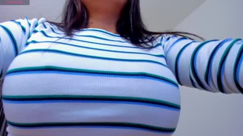 Sarah online show from January 2025 10:45:01 PM