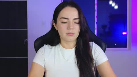 - next broadcast 28 nov  7 pm Col online show from October 2025 03:17:01 AM