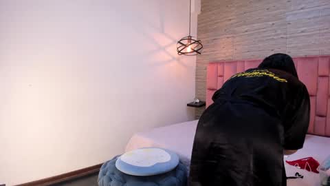 Sarah Deyvis online show from January 2025 01:52:01 AM