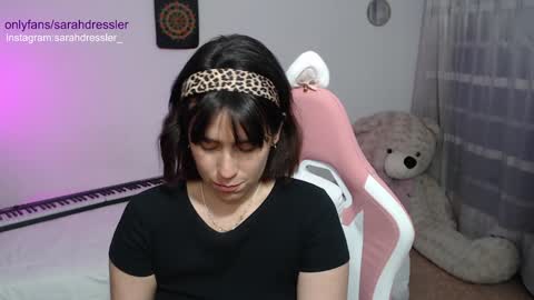 sarahdressler online show from January 2025 01:41:02 AM