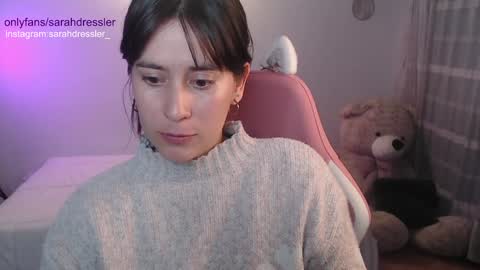 sarahdressler online show from February 2025 03:21:02 AM