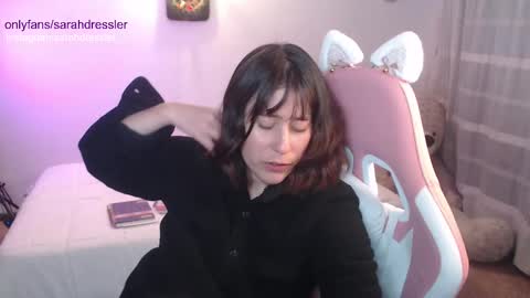 sarahdressler online show from March 2025 03:17:01 AM