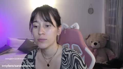 sarahdressler online show from September 2025 01:51:02 AM