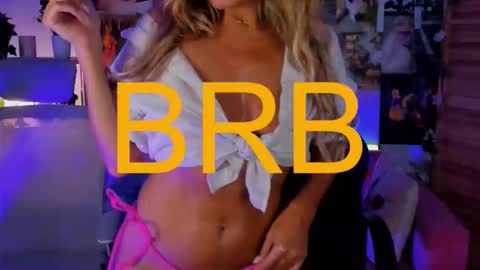 Divine Sarah NONUDE model online show from October 2025 11:32:02 AM