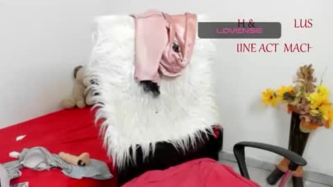 Sarah online show from April 2026 05:16:02 PM