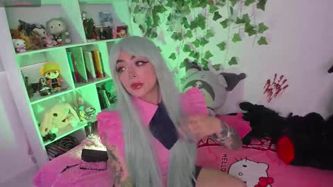 Snapshot of sarahminage_ chatting on December 2025 04:58:01 PM Sarah NEW ACCOUNT online show from December 2025 04:58:01 PM